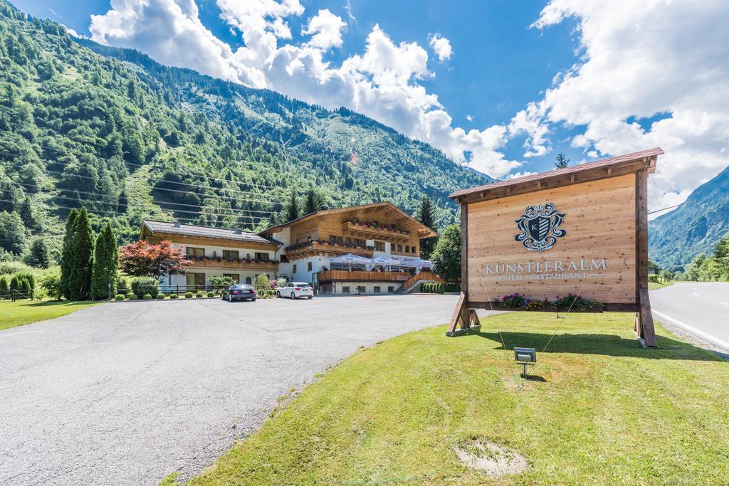 Hotel Kuenstleralm Kaprun Exterior photo